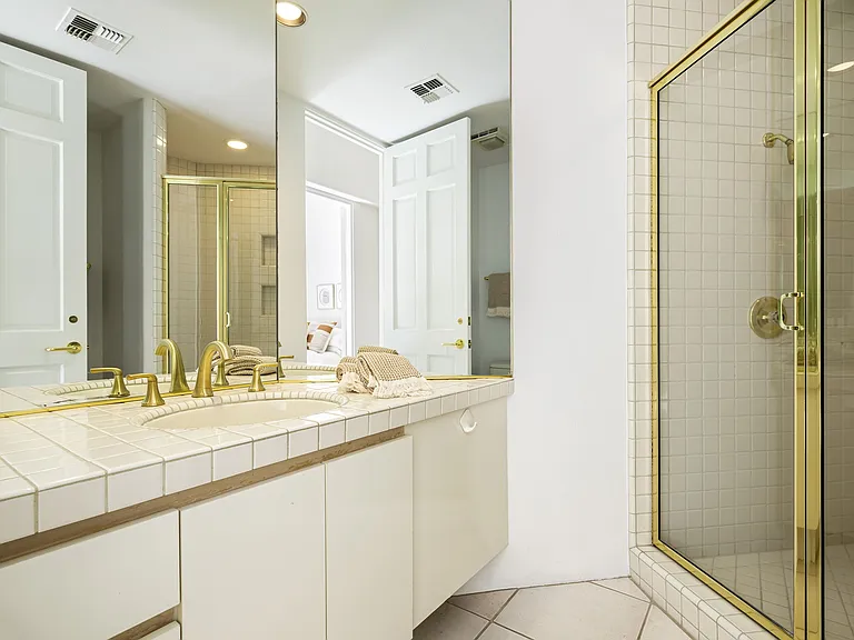 44790 Lakeside Dr — Photo 29