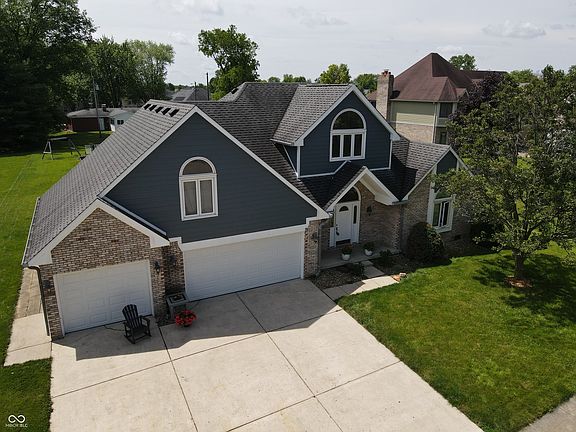 2nd image of 741 Andrews Blvd