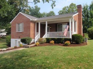 727 Winston Hill Dr, Taylor Mill, KY