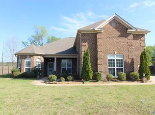 101 Shields Lake Dr, Huntsville, AL 35811