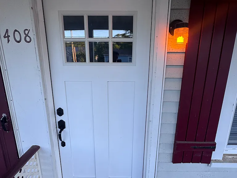 408 Olive St #B — Photo 16