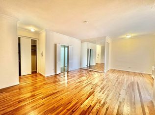 170 E 83rd St APT 4R, New York, NY 10028