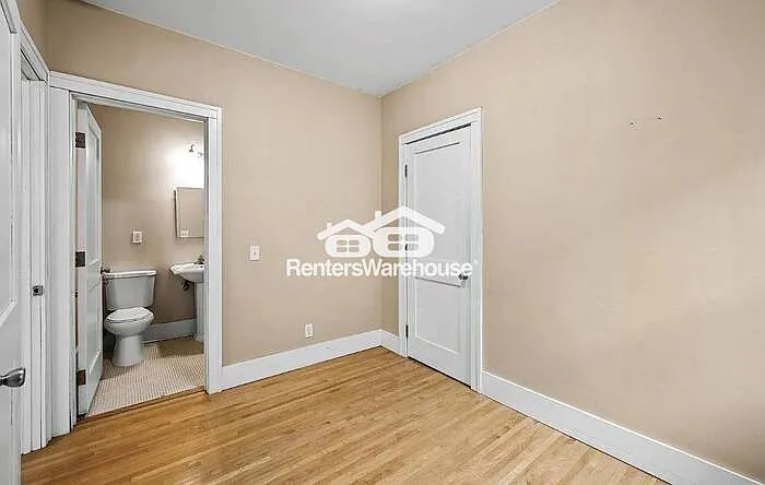 2218 Nicollet Ave #23 — Photo 14