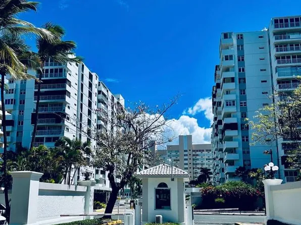 6410 Isla Verde Ave #10-D, Carolina, PR 00979