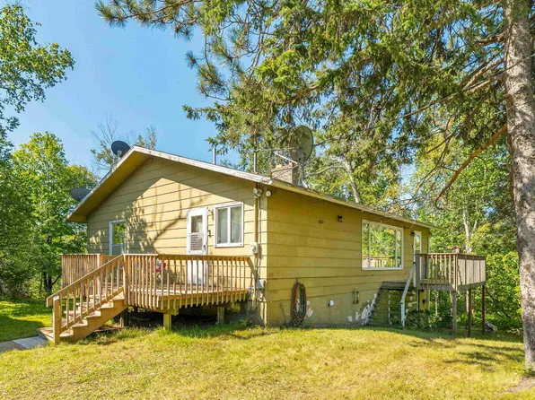 1120 Gordon Rd, Duluth, MN 55803