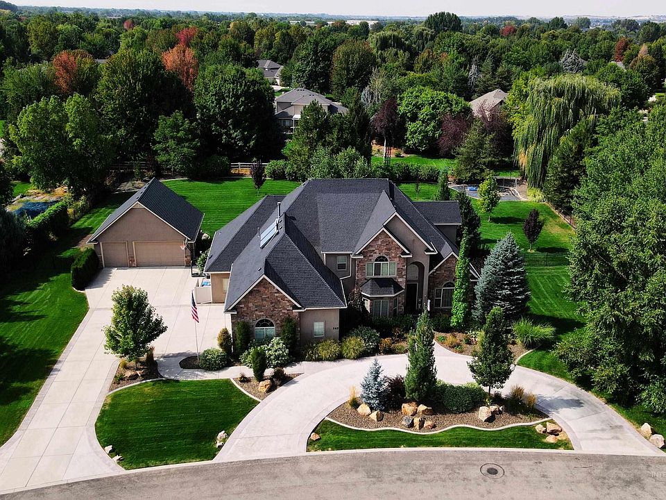 1st image of 565 N White Sage Way