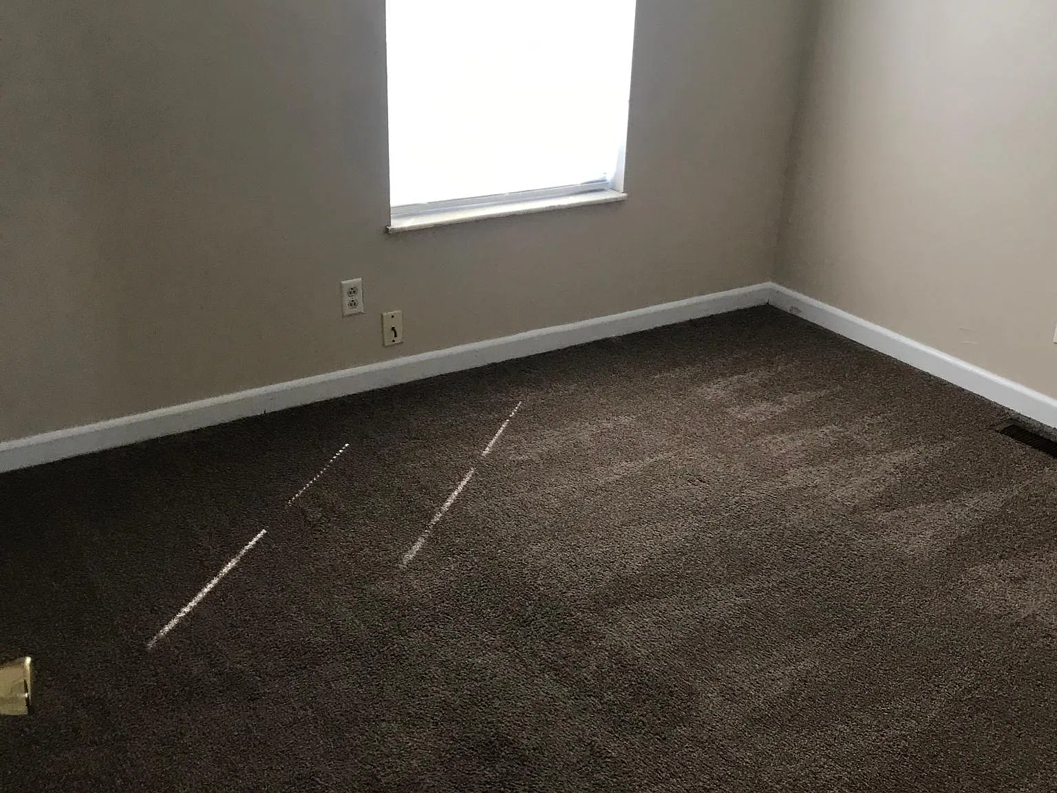 3 bed, 1125 sqft, $925 — Photo 3