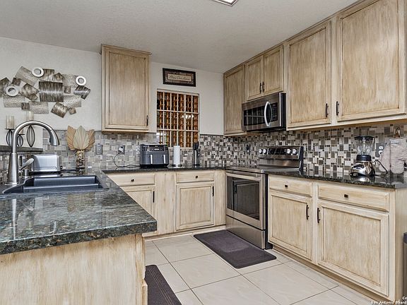 5th image of 707 Ridingate Farm