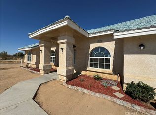 7374 Kansas Ln, Phelan, CA 92371