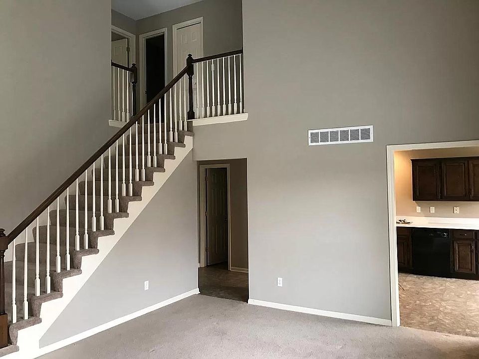 Spacious Great Room