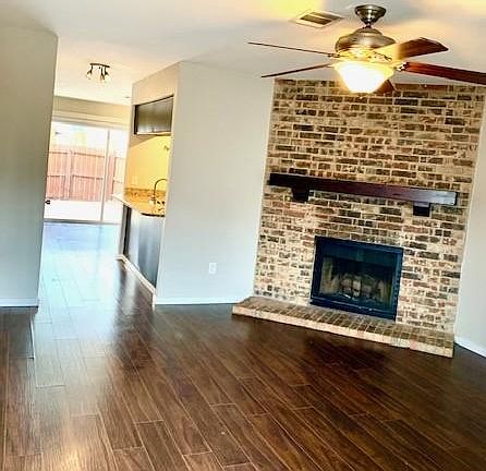 3rd image of 102 Winchester Dr