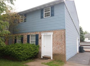 310 Greenland Dr, Lancaster, PA 17602