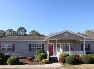 715 Sandhill Dr APT J1, Dudley, NC 28333