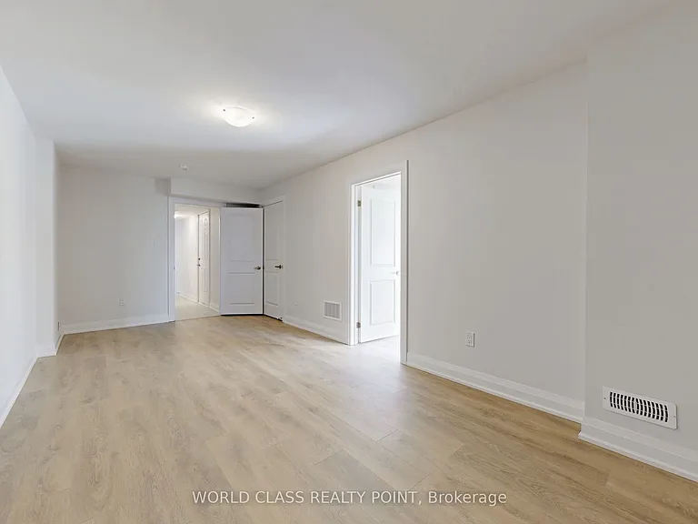 133 Seguin St — Photo 22