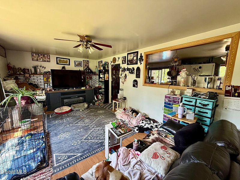 5th image of 25 Merritt Road