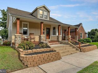 119 N Walnut St, Spring Grove, PA 17362