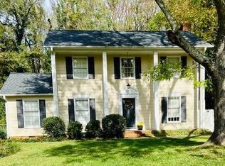 5316 Bennington Dr, Greensboro, NC 27410