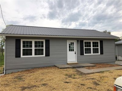402 E Buchanan St, Richmond, MO, 64085