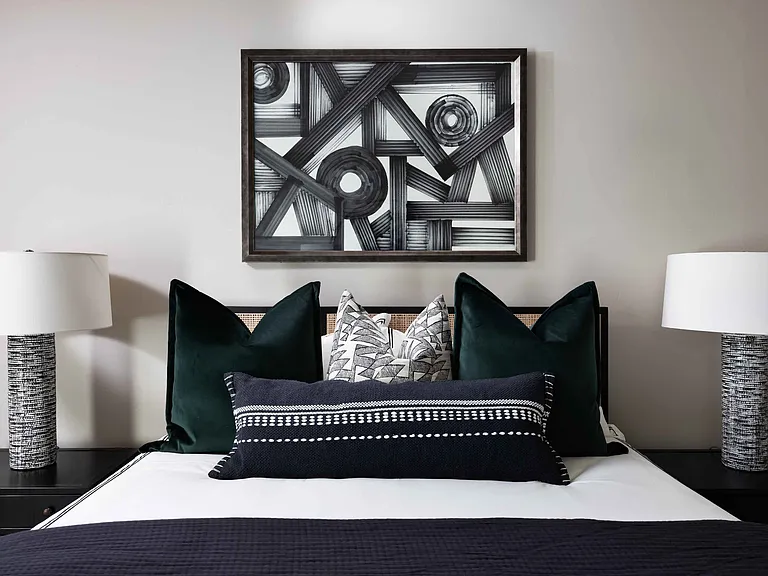 Bedroom with modern decor
