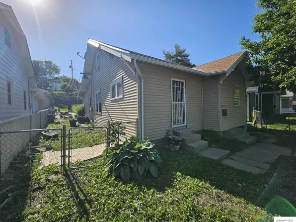 2436 S 23rd St, Omaha, NE 68108