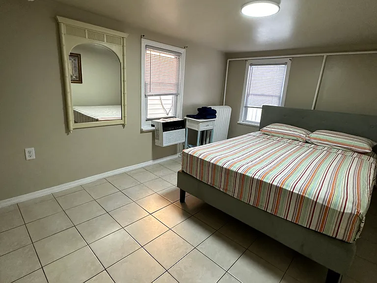 124 N Portland Ave #1 — Photo 16
