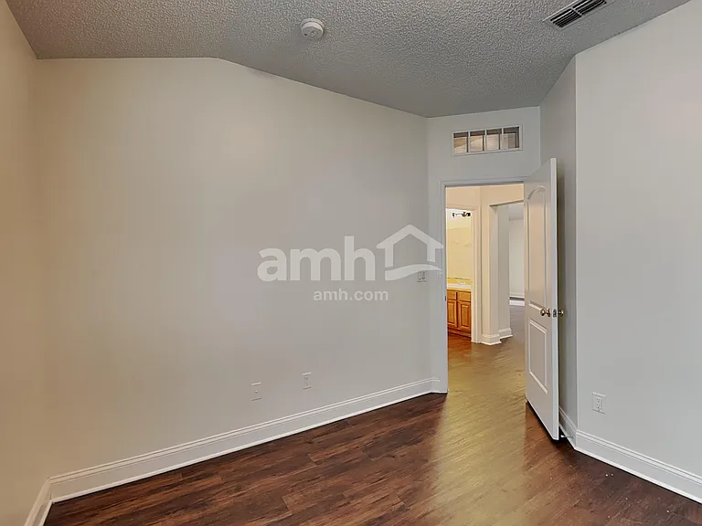 11551 Oak Meadow Ln — Photo 19