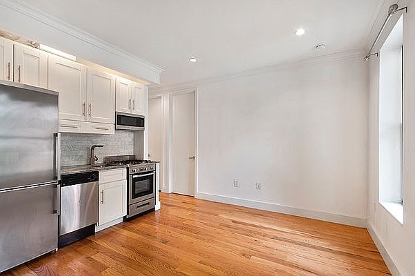 1st image of 143 W 4th St APT 3R