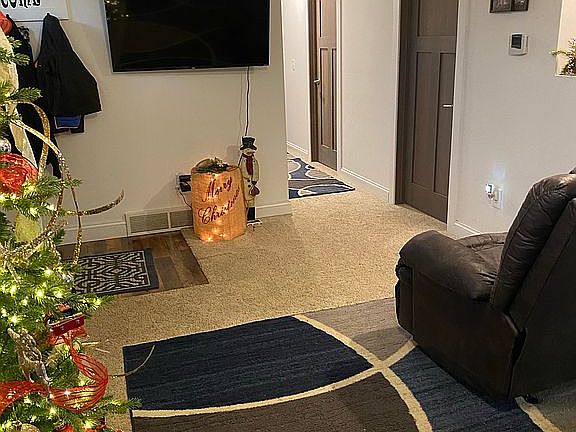 4th image of 8871 Northgate Dr