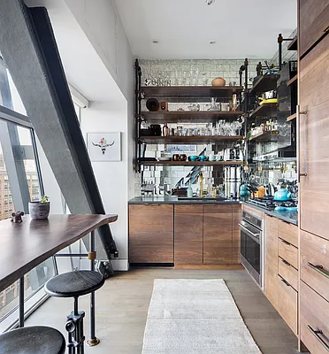 Rented by Compass | media 13