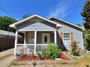 925 N 10th St, Waco, TX 76707