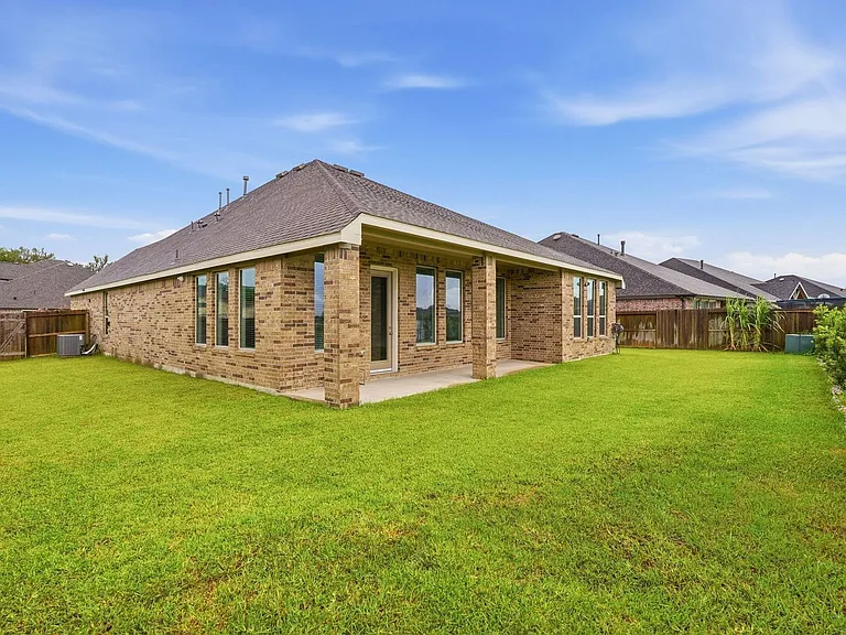15551 Blue Lake Dr — Photo 21