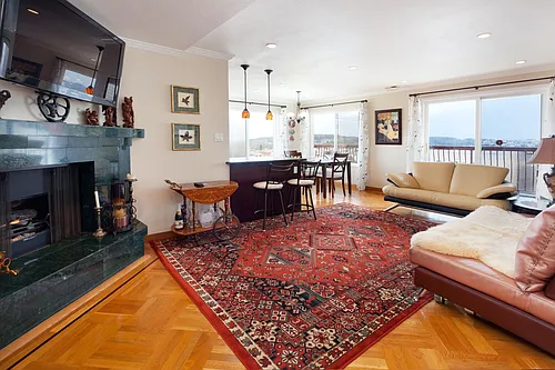 490 33rd Ave #205 Photo 1