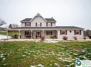 3955 Coplay Creek Rd, Schnecksville, PA 18078