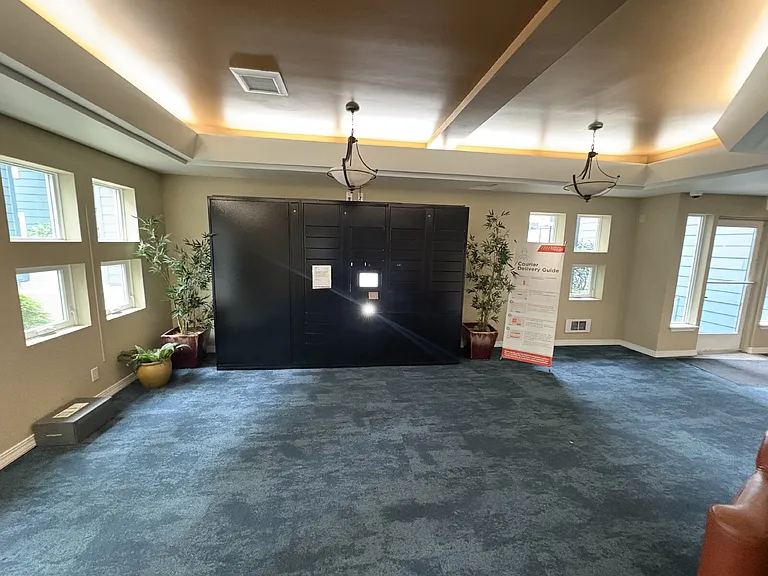 300 10th Ave #A310 — Photo 21
