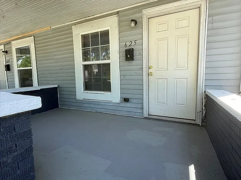 625 N Tacoma Ave — Photo 4