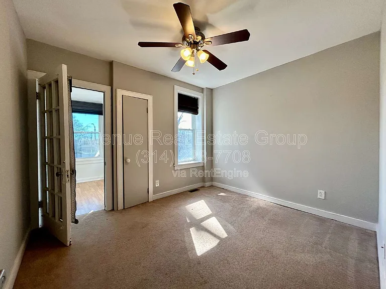 5804 Pershing Ave — Photo 12