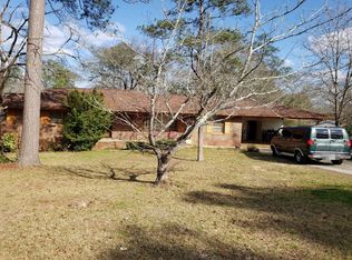 3811 Woodside Dr, Macon, GA 31206