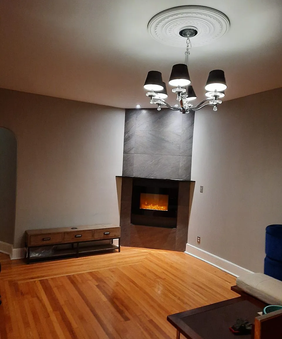 25 S. Main Ave — Photo 2