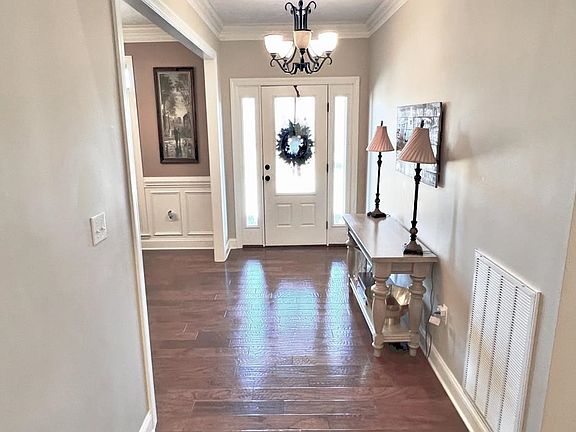 5th image of 354 Joy Ln