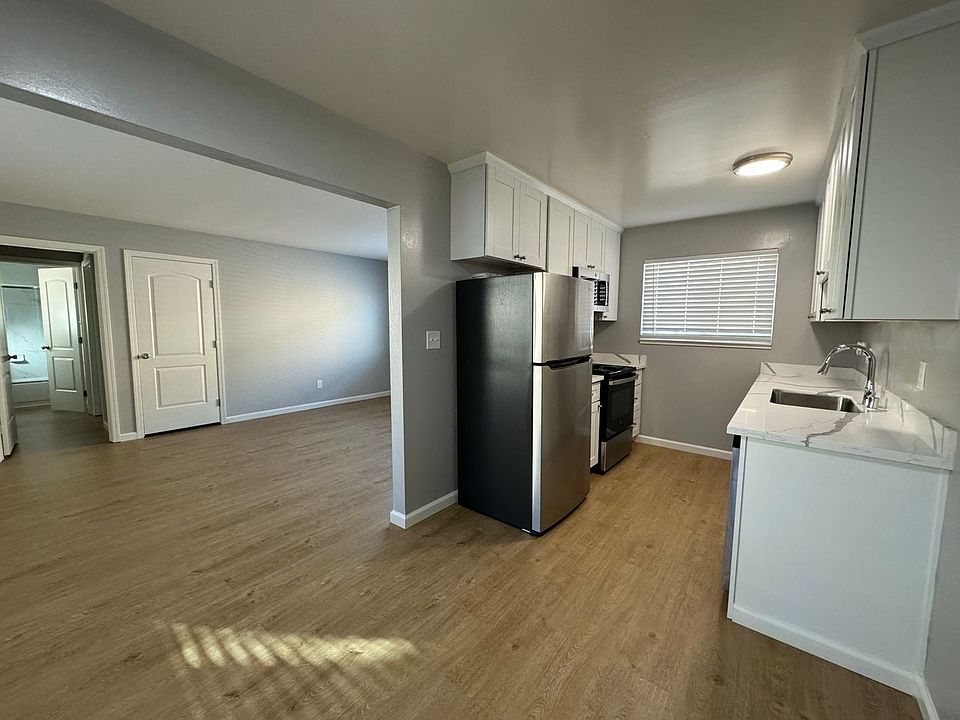 1st image of 665 Kirkland Dr APT 2