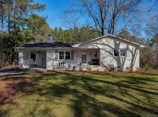 1815 Swaim Dr, Matthews, NC 28105