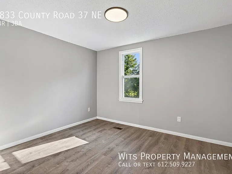 8833 County Road 37 NE — Photo 15