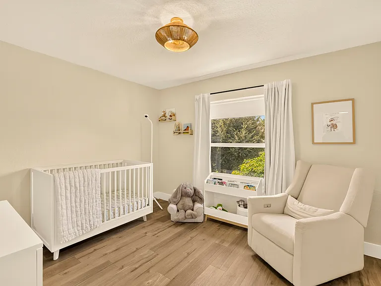 7630 Topiary Ave — Photo 33