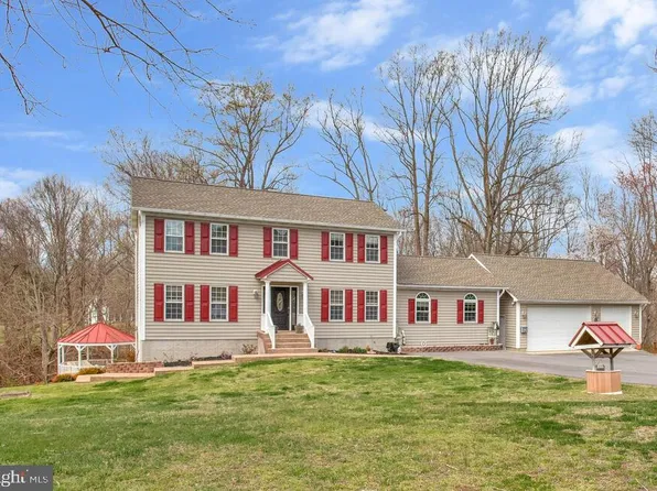 2641 Manor Ct, Owings, MD 20736
