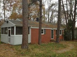 3805 Edgewood Terrace Rd, Greensboro, NC 27406