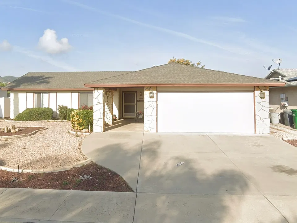 27133 Petunia Ct