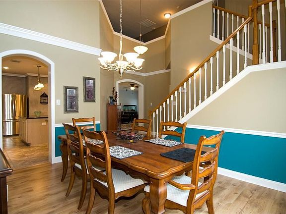 5th image of 3826 Katy Hollow Dr
