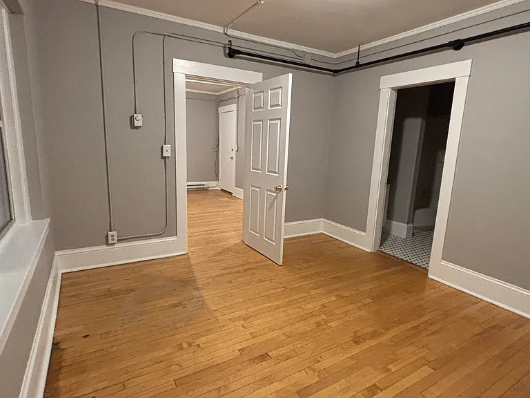 19-25 West St #301 — Photo 4