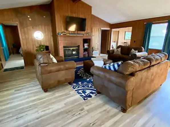 128 Monahan Dr, Fort Walton Beach, FL 32547