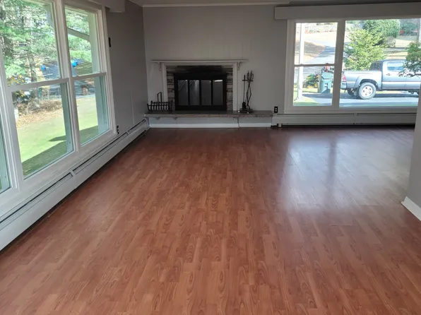 (undisclosed Address), Auburn, MA 01501